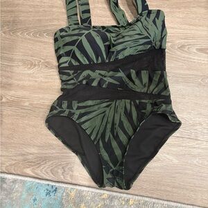 Womens Tropical Leaf Green One-Piece Swimsuit